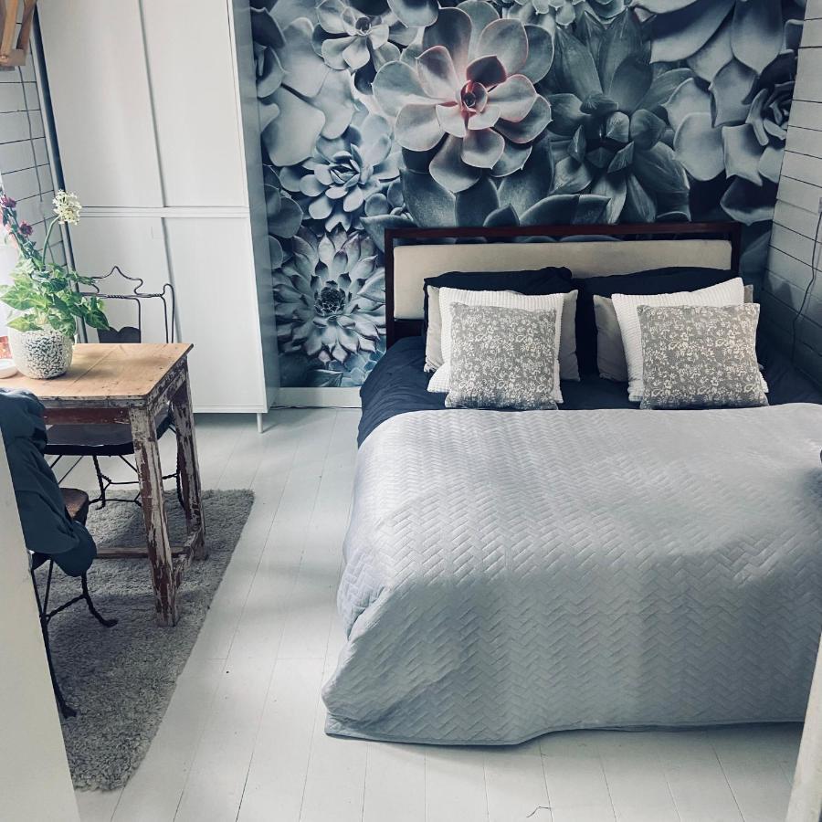 Bed and Breakfast Houseboat Bonnie Amsterdam Esterno foto
